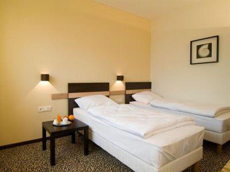 Aparthotel Bianca Вена Экстерьер фото